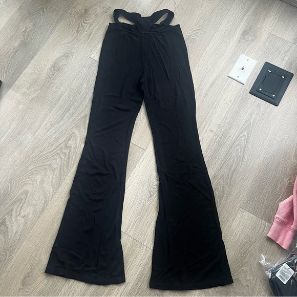 White Fox Black Flare Cutout Ribbed Pants Size Medium - Picture 2 of 2